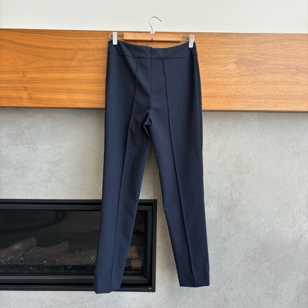 Escada Women's Navy Blue Trousers Mid Rise Crop Stretch Pants, Size US 8/ EU 38 - Picture 9 of 10